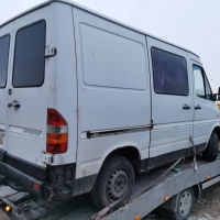 Mercedes-Benz Sprinter 2.3d 97г на части, снимка 3 - Бусове и автобуси - 36095034