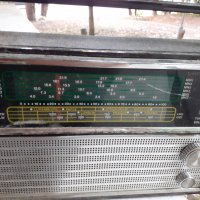 Старо радио VEF, снимка 6 - Антикварни и старинни предмети - 33854011