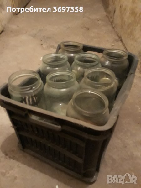 Касетки с празни буркани - бартер за един буркан мед на касетка, снимка 1