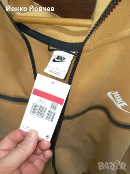 Продавам оригиналнo горнищe/ суитшърт Nike , снимка 1