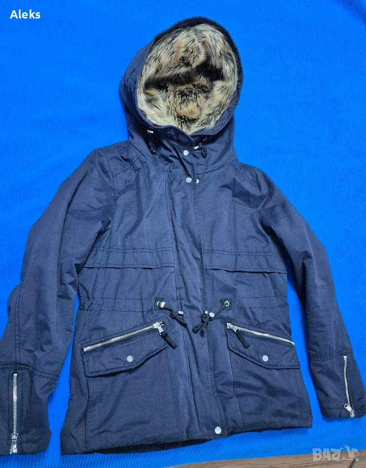 Bershka дамско зимно подплатено яке, снимка 1