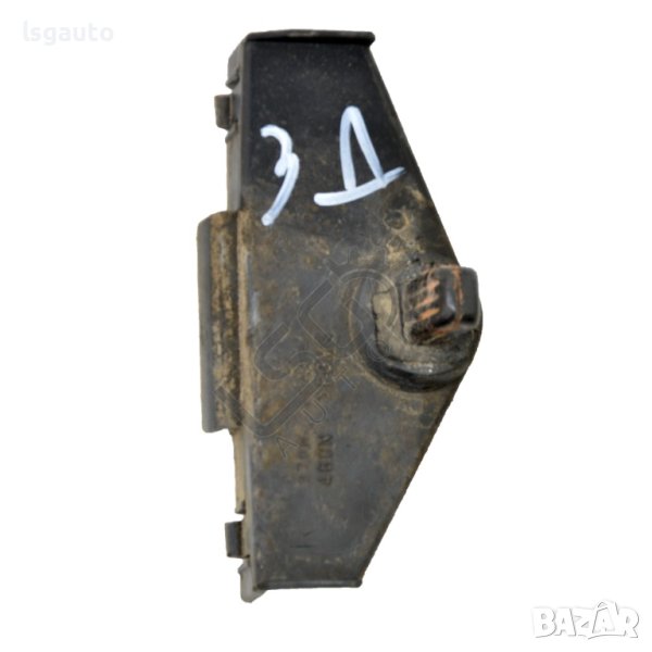 Десен държач задна броня Toyota Avensis Verso 2001-2009 ID:109838, снимка 1