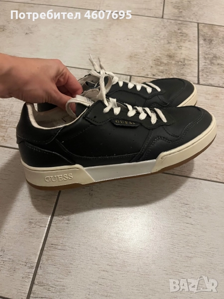 Дамски маратонки Guess, снимка 1