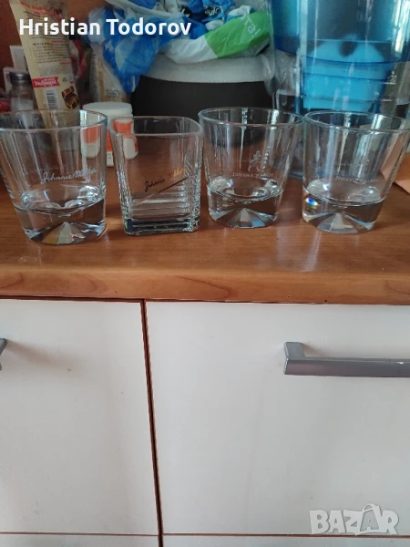 3 броя чаши Johnnie Walker , снимка 1