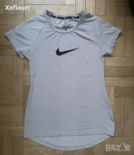 Дамска Тениска Nike, снимка 1