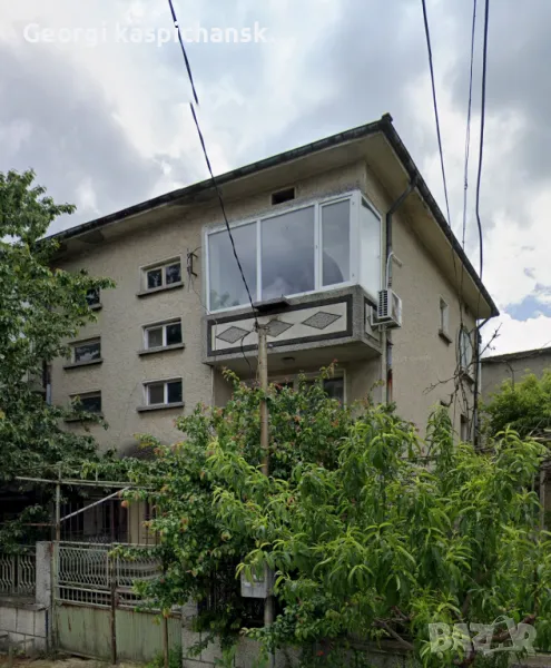 Двуетажна къща , снимка 1