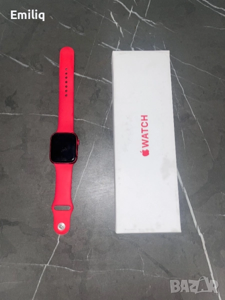 Apple Watch Series 9 45mm - червен, снимка 1