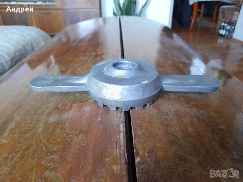 Стара затварачка за буркани #6, снимка 1