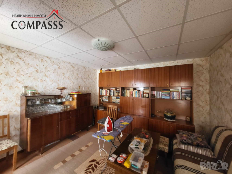 Къща с двор – ЦЕНТЪР, гр. Ген. Тошево – 61500евро!, снимка 1