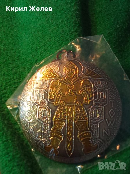 БЪЛГАРСКИ ЮНАК ВОИН РИЦАР МЕДАЛЬОН МЕТАЛЕН СУВЕНИР от ВЕЛИКО ТЪРНОВО 61771, снимка 1