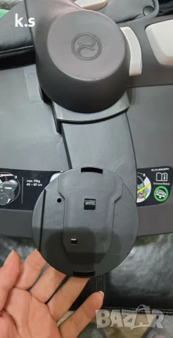 Cybex Aton B2 i-Size + адаптери, снимка 2 - Столчета за кола и колело - 56136962