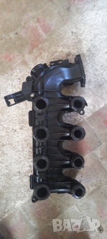 Всмукателен колектор Ford Focus II 1.6 TDCI, снимка 2 - Части - 41597176