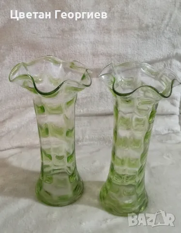 вази от цветно стъкло