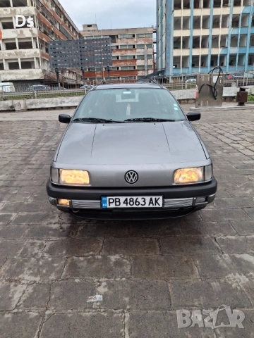 Vw passat 1.8i 90hp на части или цяла , снимка 2 - Автомобили и джипове - 52721072