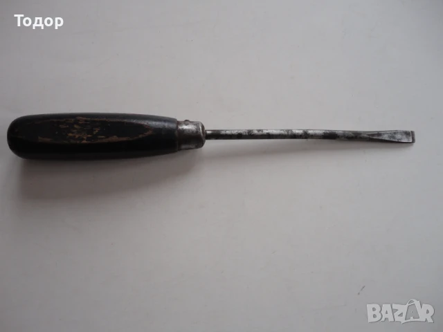 Голяма немска отвертка Garantie, снимка 3 - Отвертки - 50535757