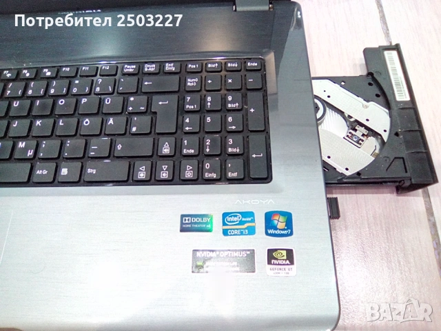 Лаптоп MEDION AKOYA Notebook P7624 MD 98920 - 4 процесора, снимка 5 - Лаптопи за работа - 53395988