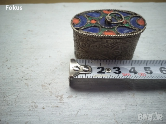 Стара кутийка с емайл кутия, снимка 4 - Антикварни и старинни предмети - 53503278