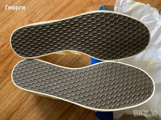 Оригинални маратонки Adidas Gazelle , снимка 11 - Маратонки - 53372282