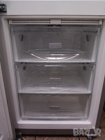 Иноксов комбиниран хладилник с фризер Миеле Miele Made in Germany с две години гаранция!, снимка 4 - Хладилници - 52543997