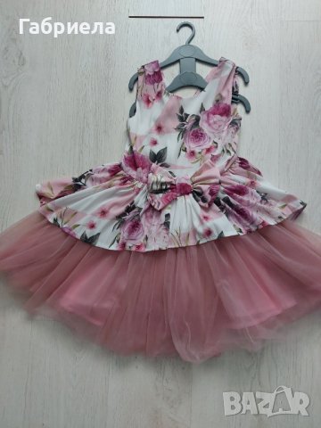 Детска официална рокля, снимка 2 - Детски рокли и поли - 42390776