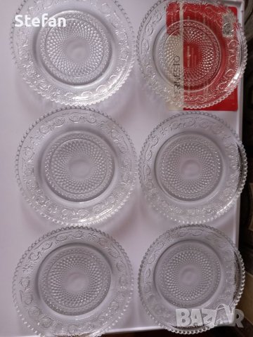 Кристални чинийки, снимка 1 - Сервизи - 41248885