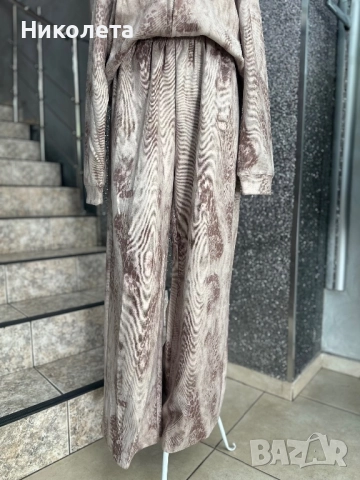 Комплект 2 цвята, снимка 2 - Комплекти - 51604899