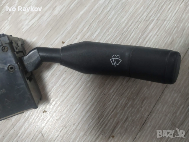 Лостче за чистачки за Renault 19, снимка 2 - Части - 53151659