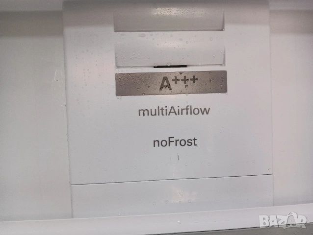 Иноксов комбиниран хладилник с фризер Сименс Siemens Total No Frost A+++ с две години гаранция!, снимка 9 - Хладилници - 53689917