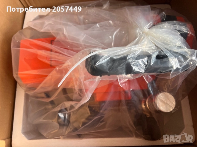 Машина за безвъздушно боядисване VEVOR 2200W 2.0L/min, снимка 7 - Други машини и части - 52655550