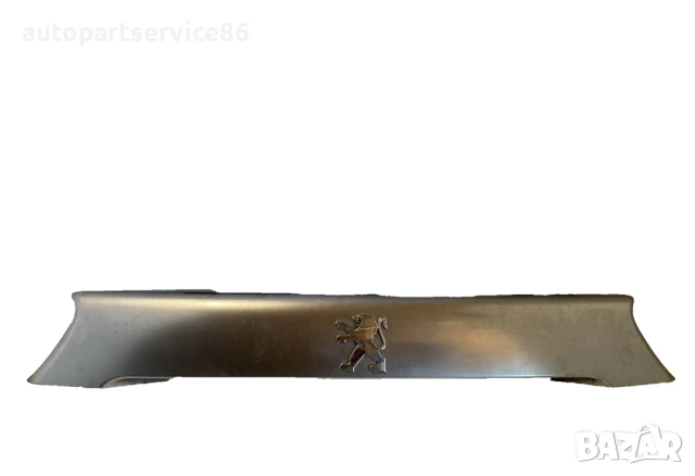 Хромирана декоративна лайсна за заден панел за Peugeot 4007 2.2 HDI (2009) 5817A064