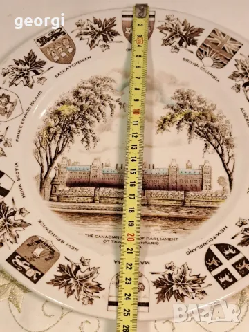 канадска декоративна порцеланова чиния Канадския парламент 25/2, снимка 5 - Декорация за дома - 50050724
