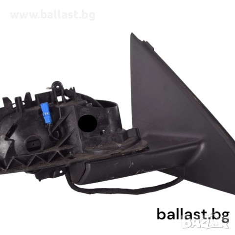 Основа дясно огледало A1568100276 GLA W156