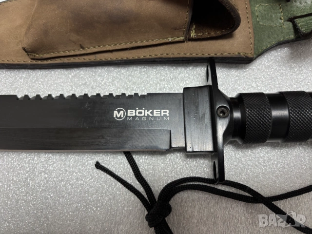 Голям Тактически нож Boker Magnum Survivalist с Кания/естествена кожа/, снимка 2 - Ножове - 53463637
