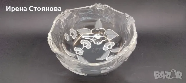Купа/фруктиера Mikasa, кристално стъкло. Матирани флорални елементи., снимка 1
