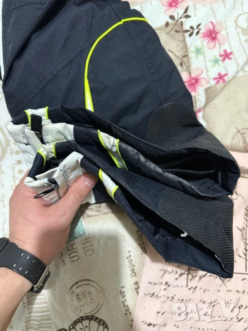 Ски панталони Peak performance и Iguana, снимка 10 - Зимни спортове - 53225463