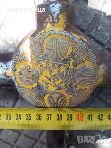 Ключ  кръстачка  голям, снимка 2 - Ключове - 41652227