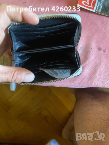 Портфейл Karl Lagerfeld, снимка 5 - Портфейли, портмонета - 51163633