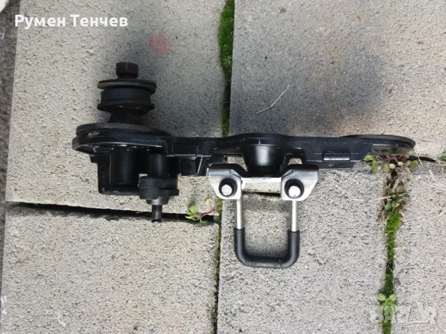 Механизъм за чистачката на задното стъкло на Пежо 407комби , снимка 6 - Части - 48839352