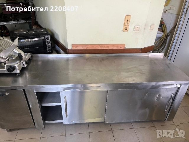 Работна маса неръждавейка , снимка 2 - Обзавеждане на кухня - 52072975