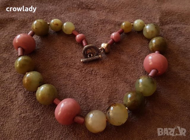 Уникално дизайнерско колие от нефрит керамика и хипоалергенна стомана, снимка 1