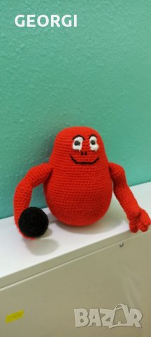 Плетен на една кука Барбадан - амигуруми , червен на цвят с една гира, снимка 2 - Плюшени играчки - 35990192