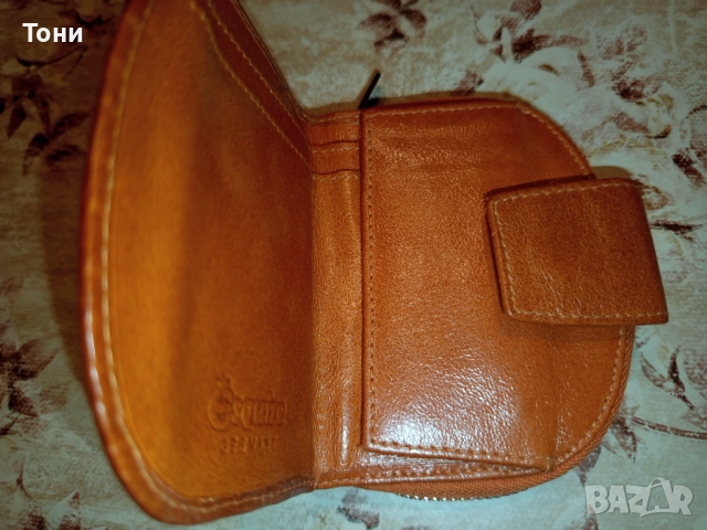 ESQUIRE Оригинал Ново Кожено Дамско Портмоне , снимка 8 - Портфейли, портмонета - 52346534