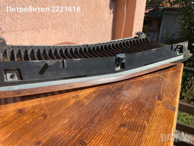 VOLVO 240 предна решетка, снимка 6 - Части - 42483886