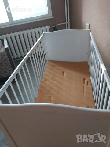 Детско дървено креватче, кошара.