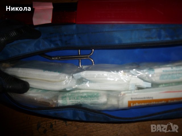 Аптечка с триъгълник за Опел Зафира-А, снимка 2 - Части - 34328177