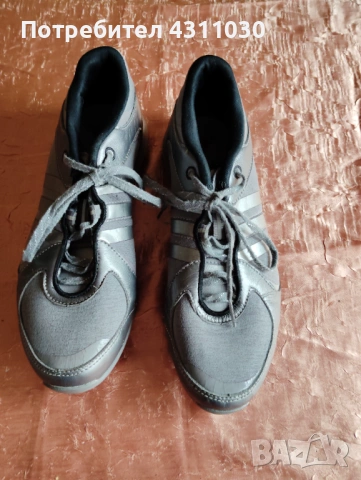 Оригинални маратонки Nike  Adidas 40 2/3 номер, снимка 2 - Маратонки - 53356114