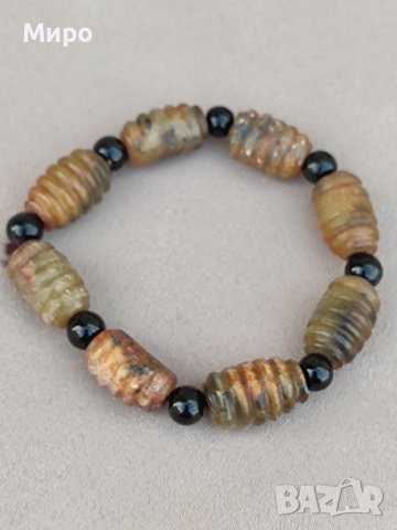 НЕФРИТ ЖАДЕИТ  ГРИВНА МЪНИСТА, снимка 3 - Гривни - 41469153