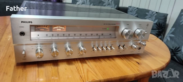 Винтидж ресивър Philips 22A H686