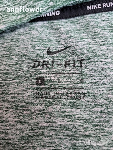 Спортна термо блуза Nike L, снимка 10 - Спортни дрехи, екипи - 51148409