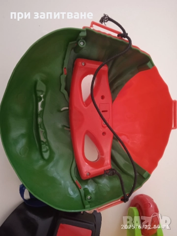 Две детски каски, маска Костенурките Нинджа, маска Дарт Вейдър и детска работна количка, снимка 18 - Други - 46410606